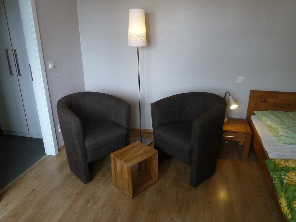 Appartements Fischerhus โกลเวอ ภายนอก รูปภาพ